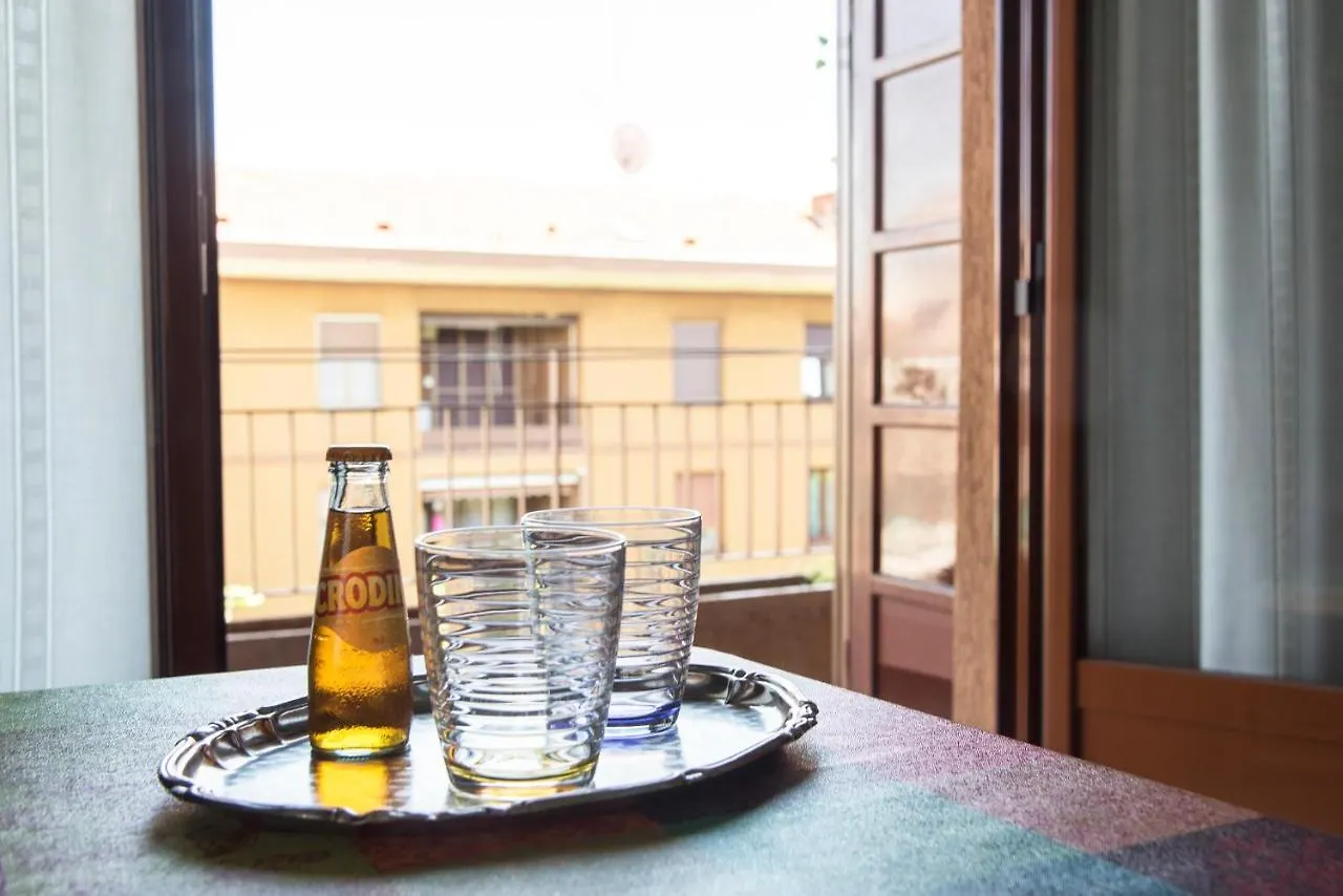 Apartamento Youhosty - Suzzani 269 Milán 0*,